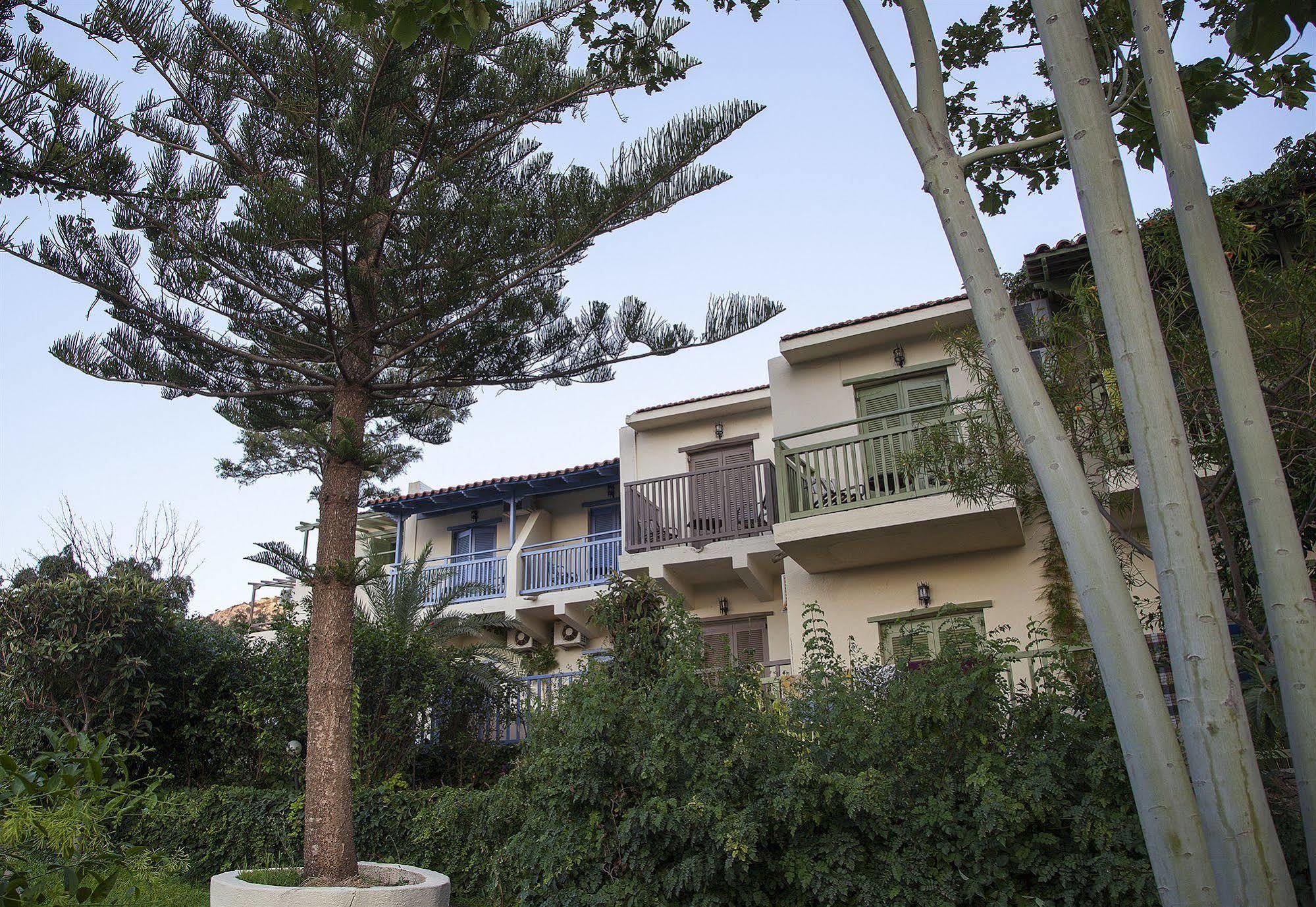איסטרו Elpida Village מראה חיצוני תמונה