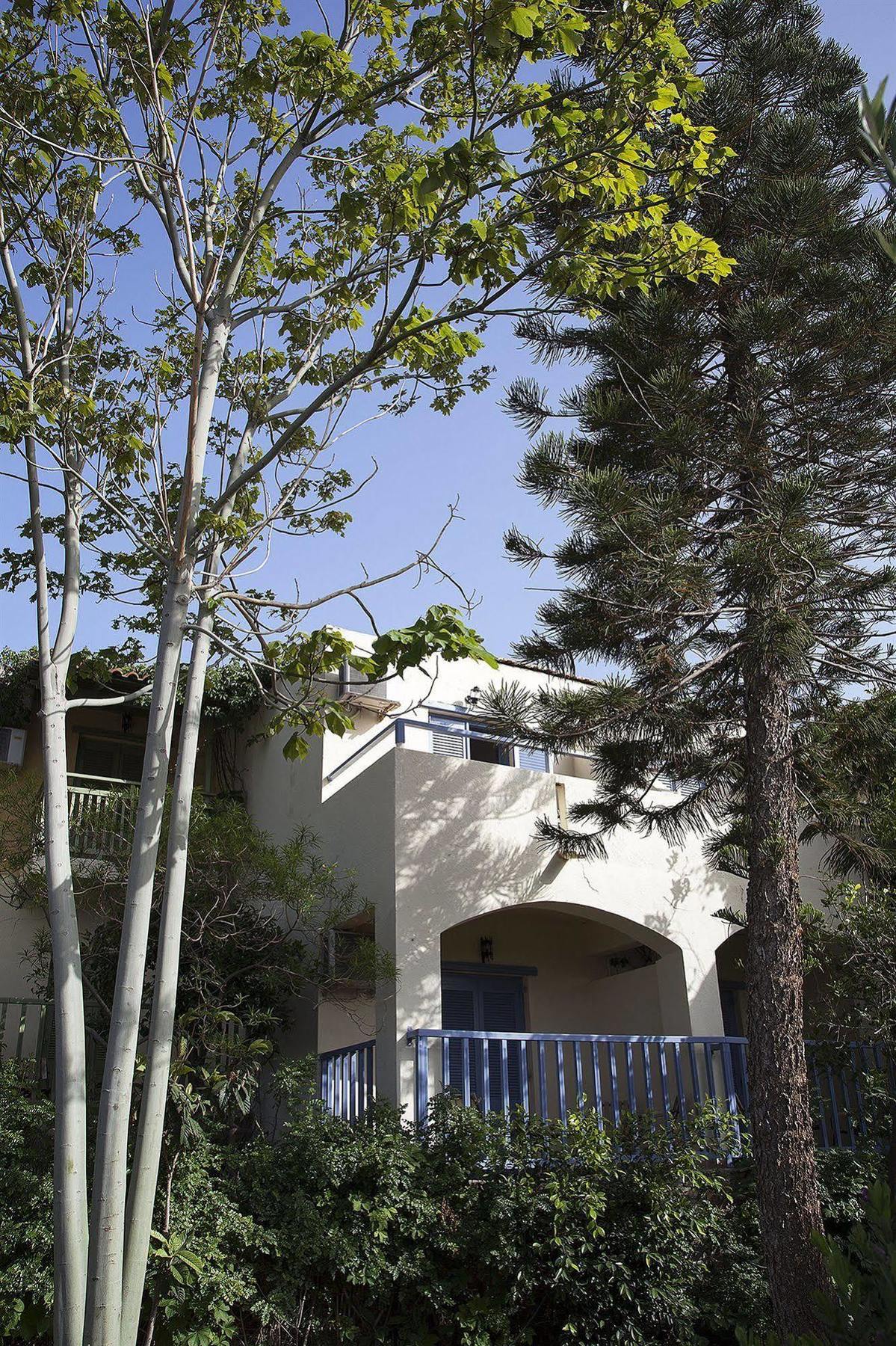 איסטרו Elpida Village מראה חיצוני תמונה