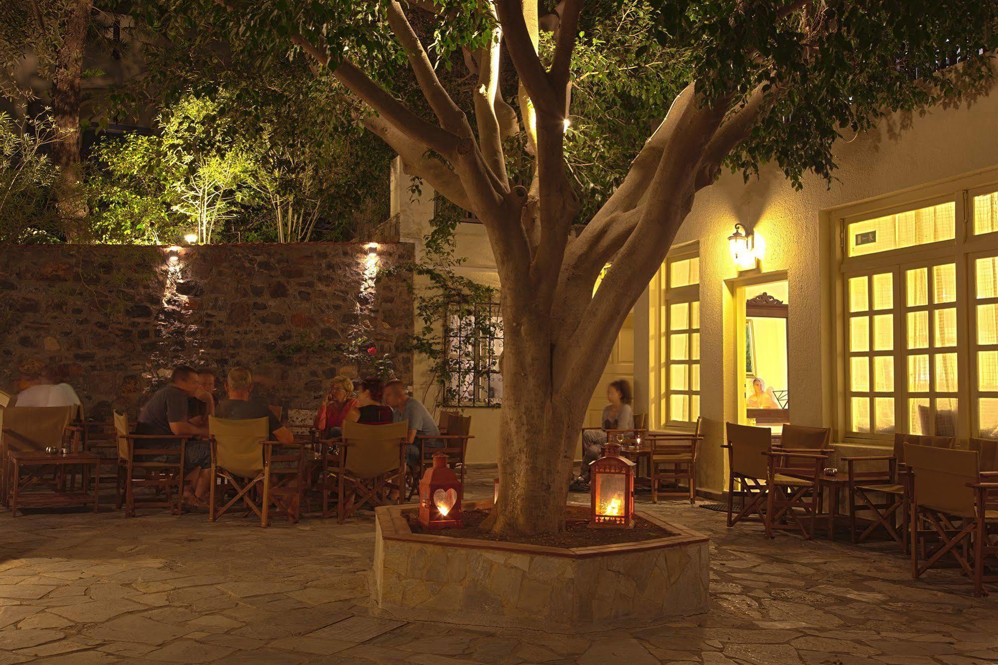 איסטרו Elpida Village מראה חיצוני תמונה